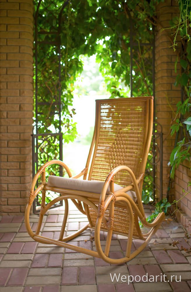 деревянное Кресло-качалка