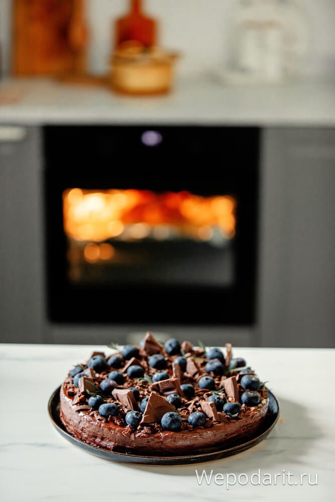 шоколадний пиріг з чорницею